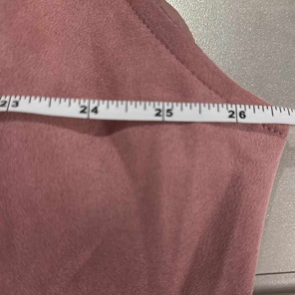 Vest - Picture 6 of 7